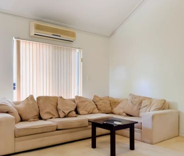 3 Bed 2 Bath Third Room - Photo 2