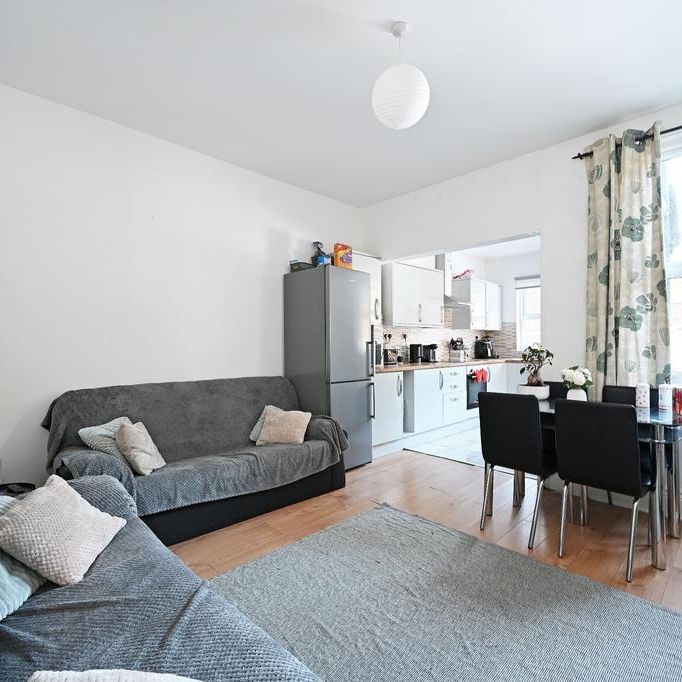 5 bedroom house share to rent - Photo 1