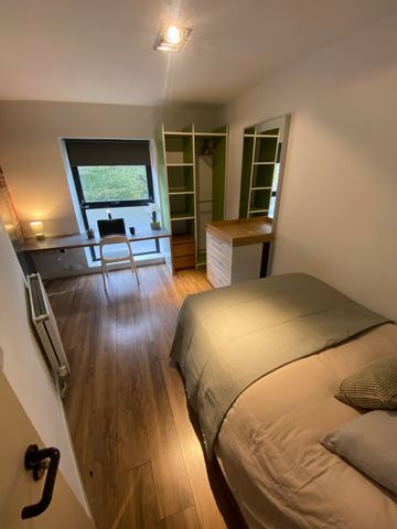 19 Whitegate Road, Huddersfield, HD4 - Photo 4