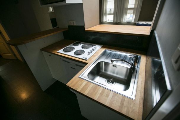 Möbliertes Studio in Brüssel Schuman, EU District - Photo 1