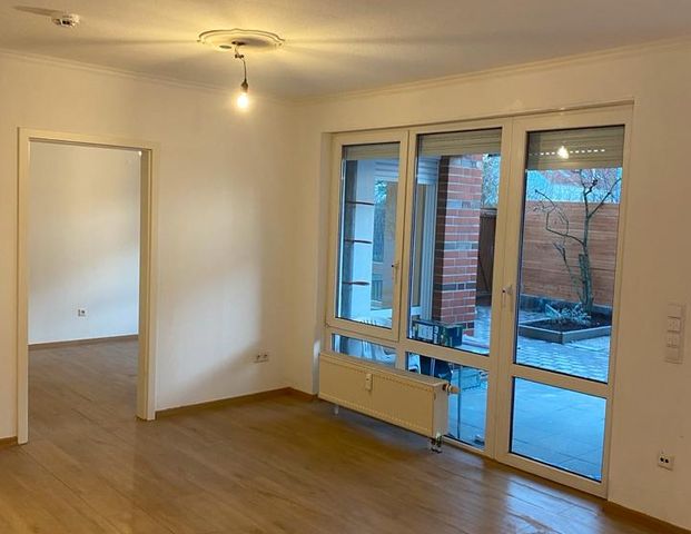 Schöne 2-Zimmer-Wohnung mit Garten und neuer Küche in Hemmingen(A - Photo 1