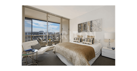 A BEAUTIFUL 2 BEDROOM APARTMENT WITH RESORT STYLE FACILITIES - Photo 2