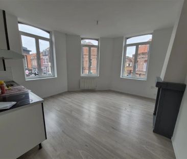 Location appartement 2 pièces - 34m² à Roubaix (59100) - Photo 2