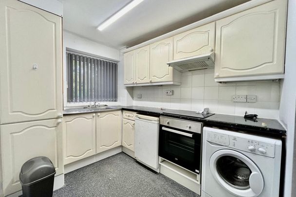 Grosvenor Park Gardens - Photo 1