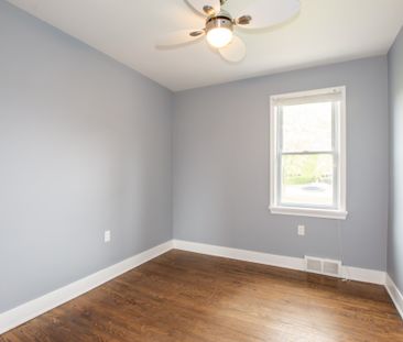 **ALL INCLUSIVE** STUDENTS ROOM FOR RENT ON GLENDALE!! - Photo 6