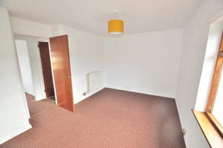 82 Ardcarn Drive, Belfast, BT5 7RS - Photo 3