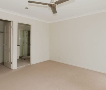 3 Wongabel Close, Waterford QLD 4133 - Photo 6