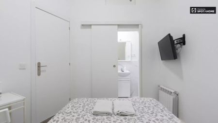 Cosy studio apartment for rent in Retiro - Photo 4