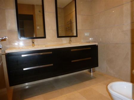 Apartment in La Quinta, Costa del Sol - Photo 2