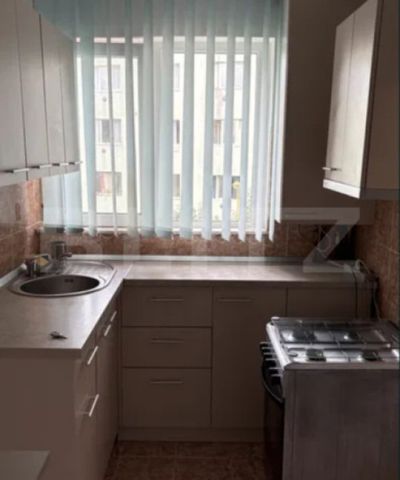 Garsonieră de închiriat, 30 mp, zona Noua - Photo 2