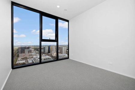 Brand New Furnished One Bedroom Apartment in Victoria Tower - Photo 3