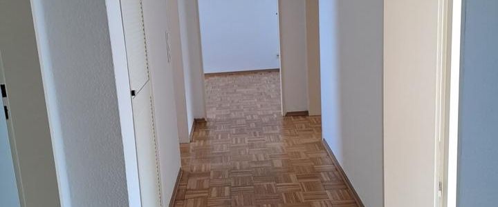 3,0-Zimmer-Wohnung in Flensburg-Mürwik, Wiesenweg 21, 2.OG ! Bitte bewerben Sie sich online ! - Photo 1