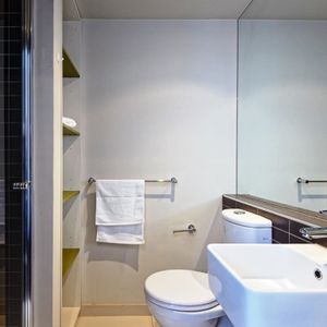 Hawthorn, Melbourne | Studio Deluxe with Aircon - Photo 2