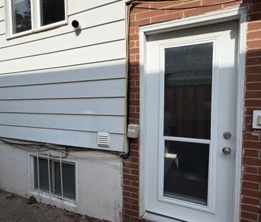 For Lease - 323 Montego Rd. Road Unit# Lower Level, Mississauga, On... - Photo 3