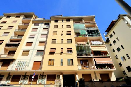 Large room in Via Bellini - Photo 3