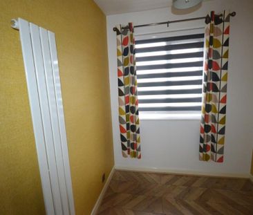 3 Bedroom Semi Detached To Let - Photo 4