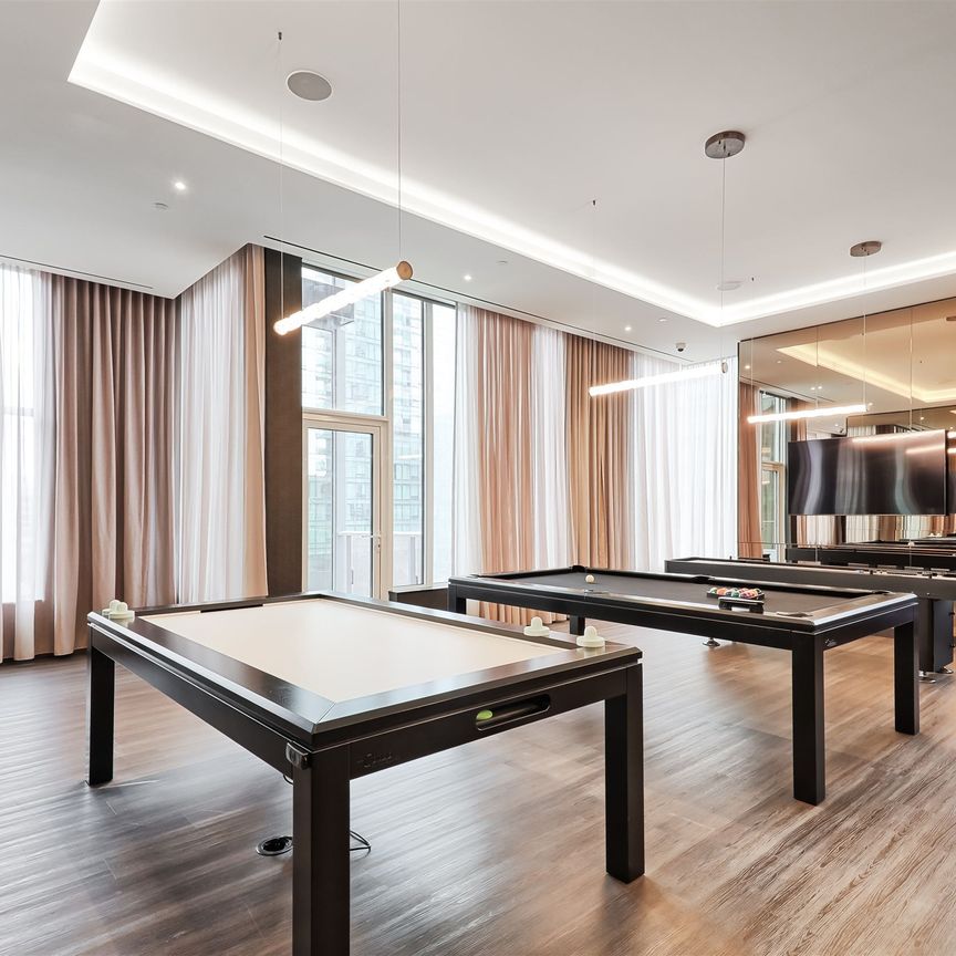 For Lease - 11 Yorkville Avenue Unit# PH02, Toronto, Ontario - Photo 1