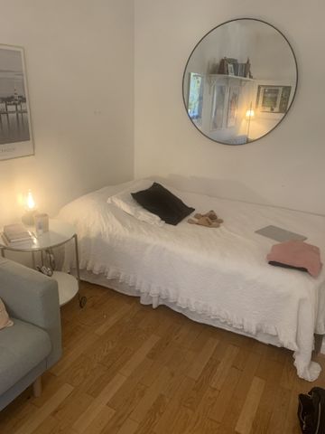 Ljus och välplanerad 1:a med balkong i Östermalm, Stockholm! Nära KTH och utmärkta kommunikationer. - Photo 3