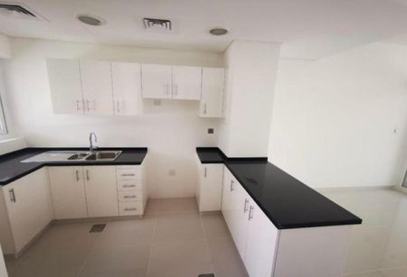 SINGLE ROW | CORNER | NEAR PARK & POOL - Photo 4