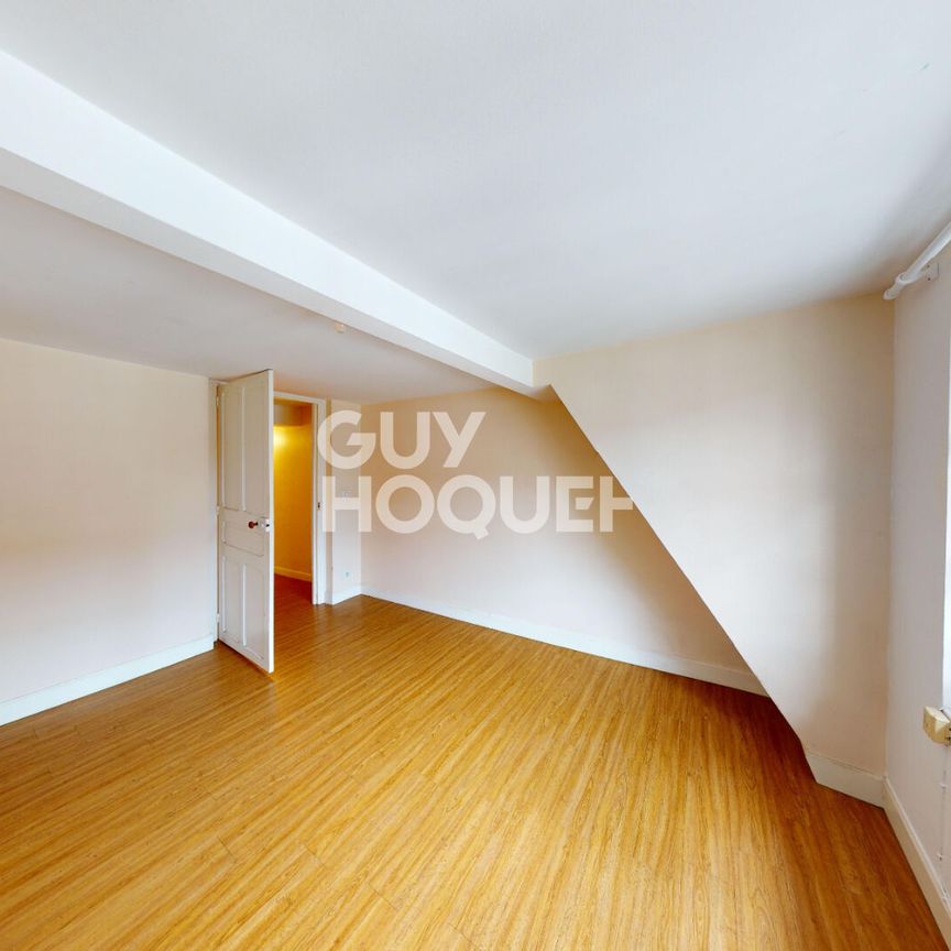 LOCATION d'un appartement de 2 pièces (40 m²) à ORTHEZ - Photo 1