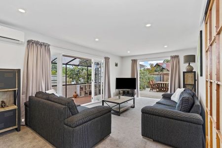 Spacious four bedroom family home! - Photo 5