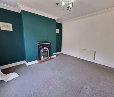 2 bedroom property to rent - Photo 3
