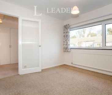 3 bedroom bungalow to rent - Photo 4