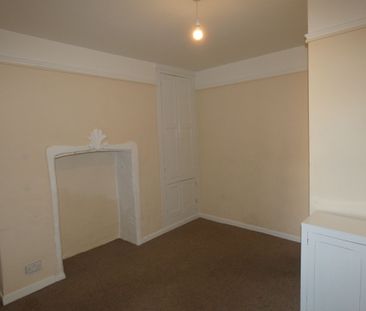 1 bed Studio Apartment - To Let - Photo 4