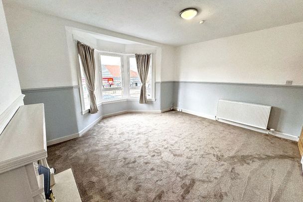 2 Bed, First Floor Flat - Photo 1