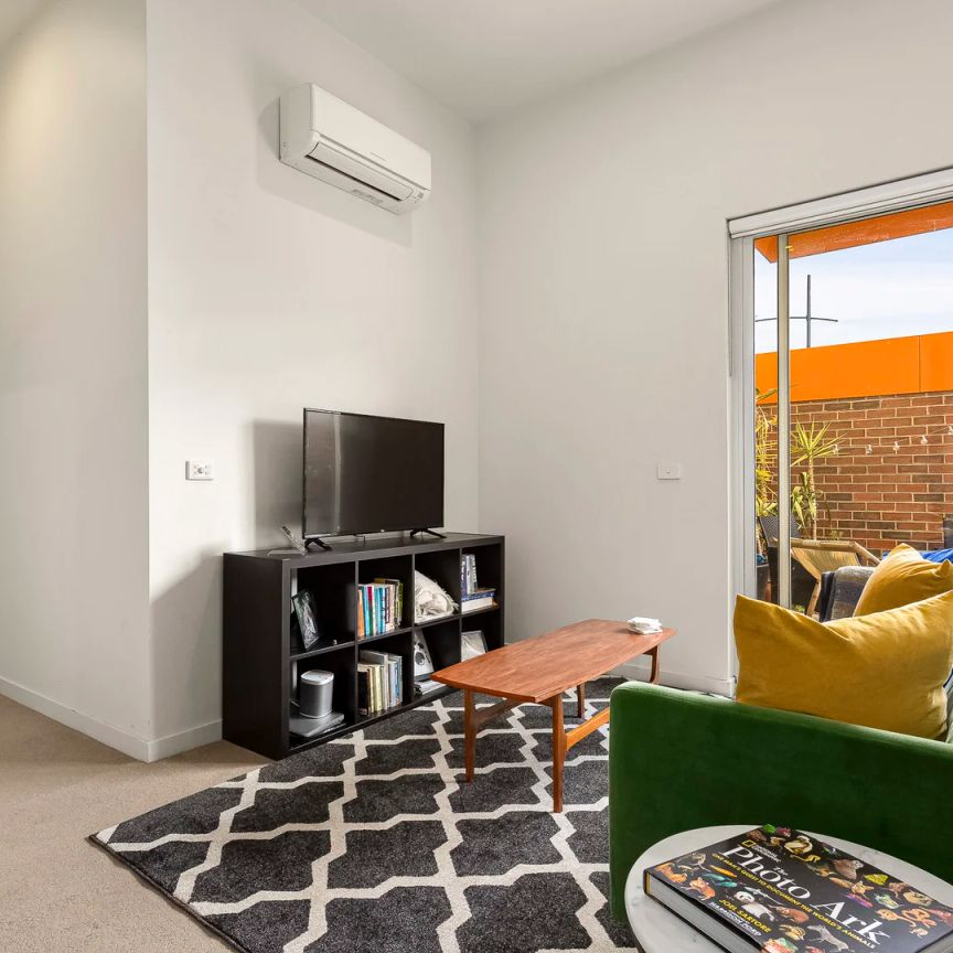 10/64 Cross Street, Footscray VIC 3011 - Apartment For Rent | Domain - Photo 1