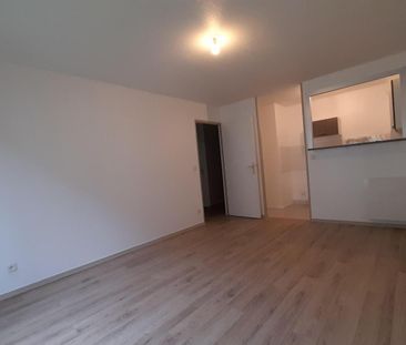 Location Appartement 3 pièces 55m² LONGUEAU 80330 - Photo 2