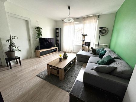 EPINAL - Appartement F4 - 80.1 m² - Photo 2