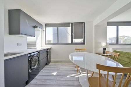 Studio to rent - Photo 5