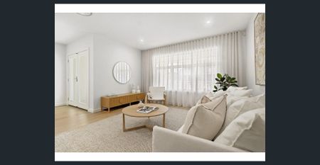 BESPOKE FAMILY HOME IN THE HEART OF BAR BEACH - Photo 2