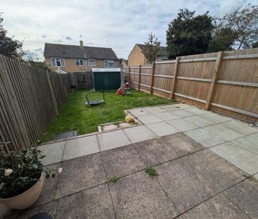 3 bedroom terraced house to rent - Photo 4