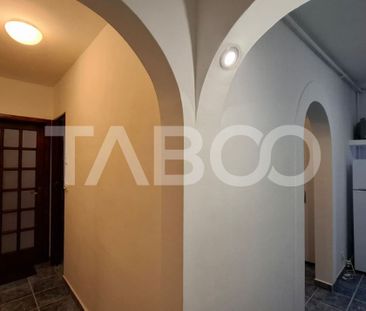 Apartament 3 camere de inchiriat 45 mp zona Vasile Aaron - Photo 1