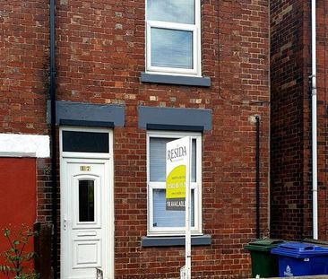 2 bedroom terraced house to rent - Photo 6