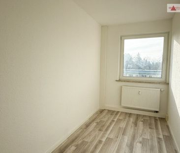 4-Raum-Wohnung mit Balkon im Barbara-Uthmann-Ring - Annaberg-Buchholz! - Photo 2