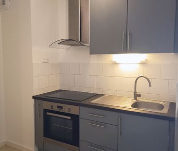Location Appartement 2 pièces 40m² - Photo 4
