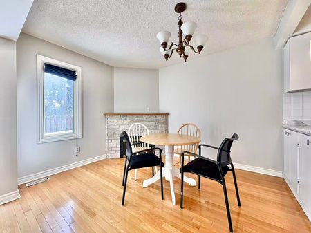 For Lease - 7 Farnham Drive, Brampton, Ontario - Photo 5