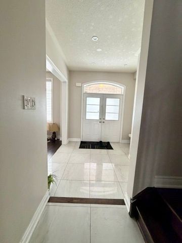 For Lease - 42 Squire Ellis Drive, Brampton, Ontario - Photo 5