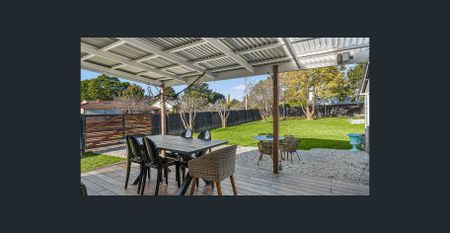 Apple Tree Cottage - Fully Furnished - Photo 5