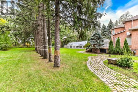 9 Personna Boulevard, ON, Markham (Devil'S Elbow) - Photo 4