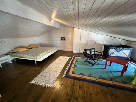 Casa bifamigliare a schiera centrale di 2 + 3.5 locali, con corte - Foto 3