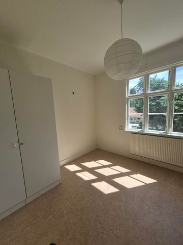 Carl Sebardts väg 8, Sköndal - Photo 2