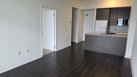 For Lease - 70 Forest Manor Road Unit# 3408, Toronto, Ontario - Photo 4