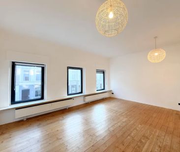 GROßZÜGIGE MASIONETTEWOHNUNG MIT 139 M² IM ZENTRUM ZU MIETEN! - Photo 4