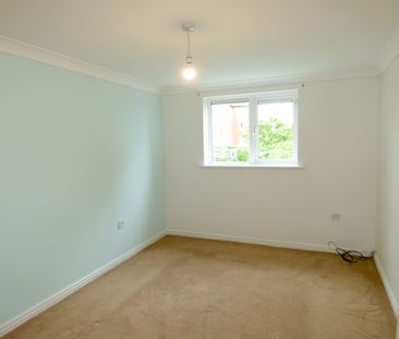 2 bed apartment to rent in Windsor Court, Felling, NE10 - Photo 1