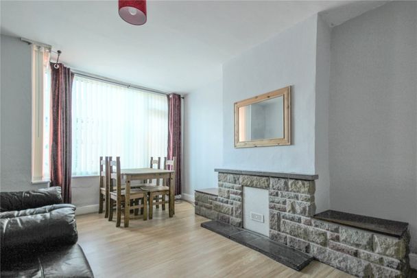 Sandling Avenue, - Photo 1