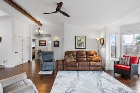 Parksville Rancher - Photo 3